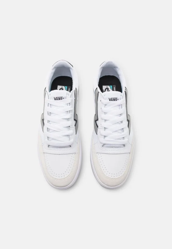 Vans LOWLAND UNISEX – Sneaker Low – Sport Drizzle/true White 5