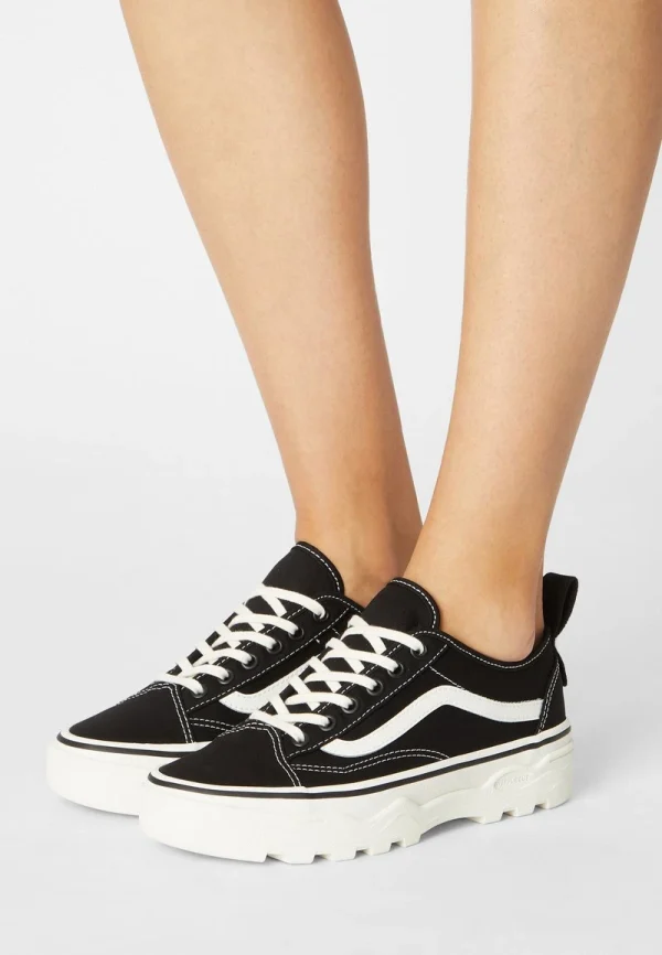 Vans SENTRY OLD SKOOL – Sneaker Low – Black/marshmallow 1