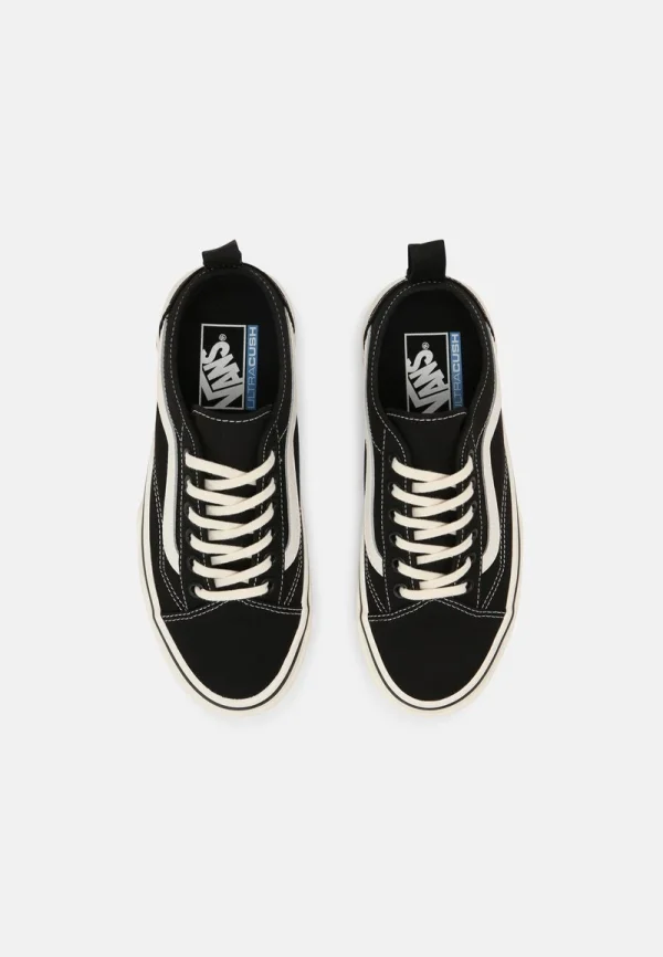 Vans SENTRY OLD SKOOL – Sneaker Low – Black/marshmallow 7