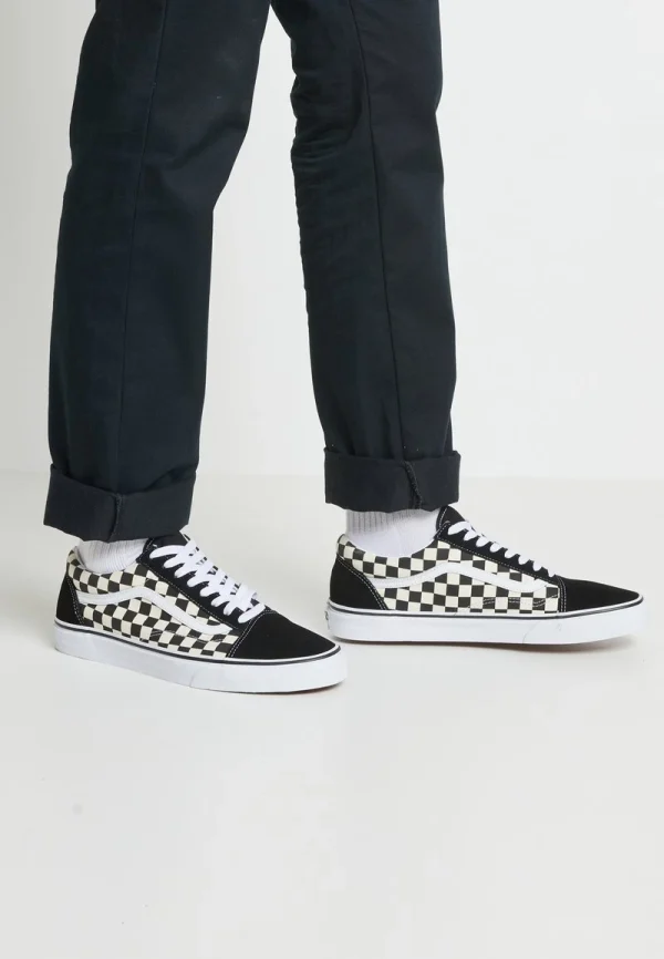 Vans UA OLD SKOOL – Sneaker Low – Black/white 1