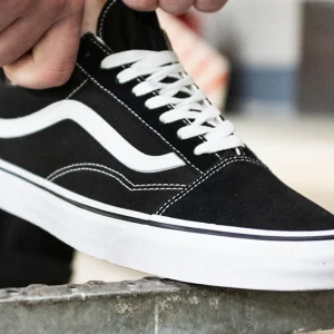 Vans U Old Skool Black White 10