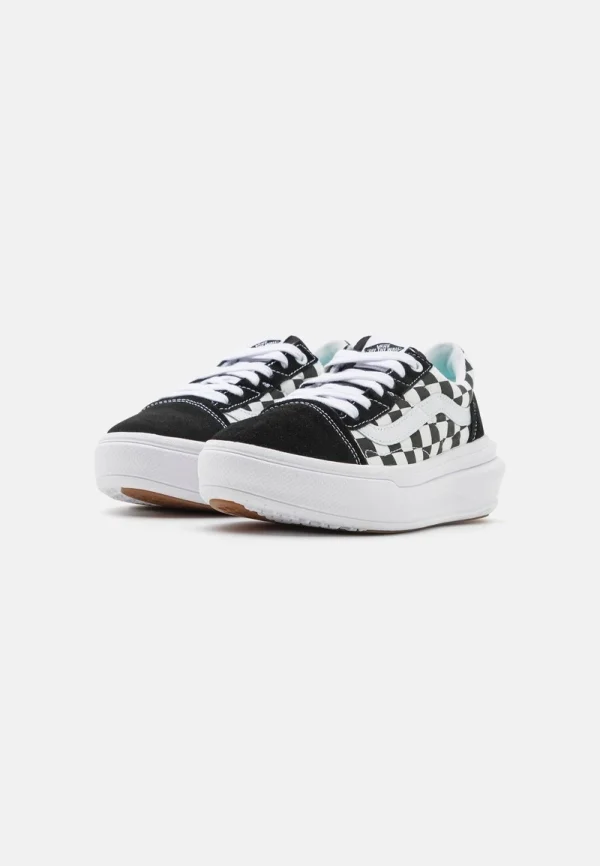 Vans OLD SKOOL OVERT UNISEX – Sneaker Low – Black/white 3