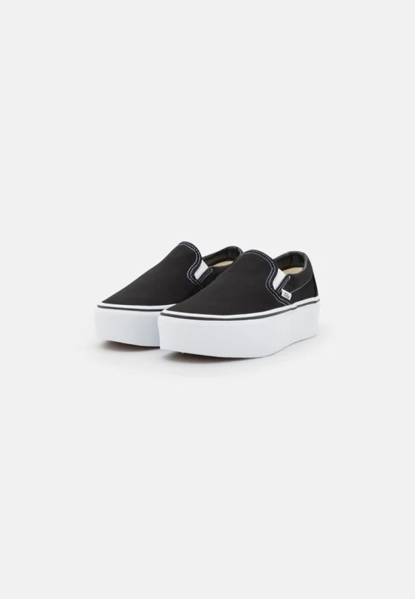 Vans CLASSIC SLIP ON STACKFORM – Slipper – Black/true White 4