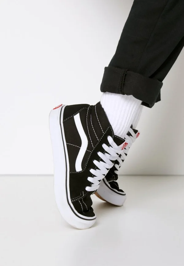 Vans SK8-HI UNISEX – Sneaker High – Black/true White 1