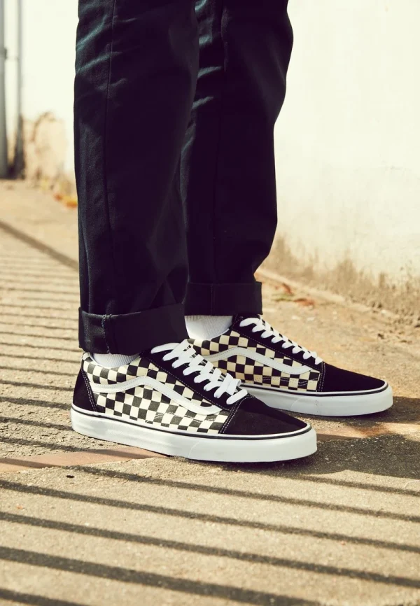 Vans UA OLD SKOOL – Sneaker Low – Black/white 6