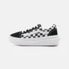 Vans OLD SKOOL OVERT UNISEX – Sneaker Low – Black/white 20