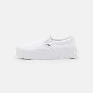 Vans CLASSIC SLIP ON STACKFORM – Slipper – True White 10