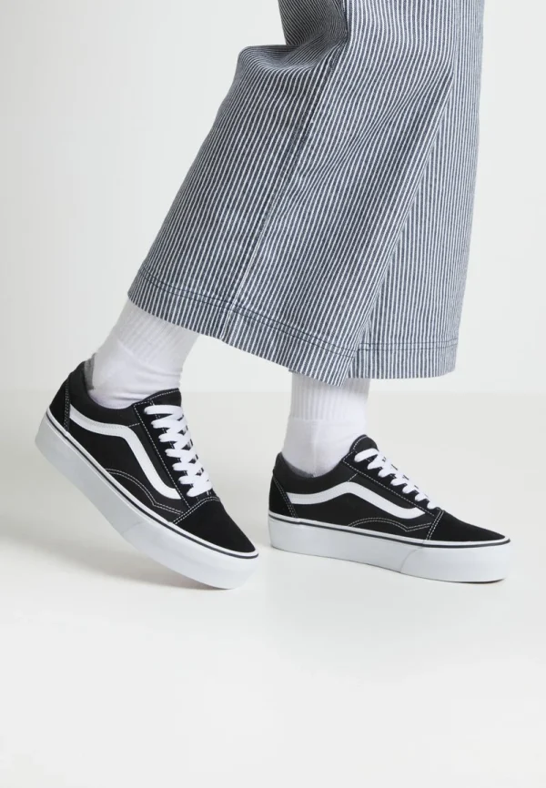 Vans UA OLD SKOOL PLATFORM – Sneaker Low – Black/white 1